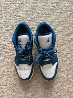 Jordan Kids White and Blue Low-Top Sneakers